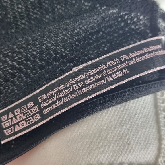 Victoria's Secret Black Lace Front-Clasp Strappy Racerback Bra Size M - Picture 9 of 9